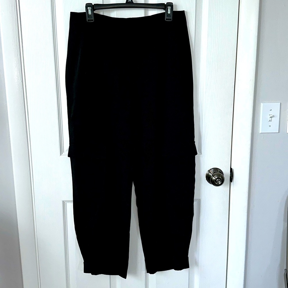 Club Monaco, black pants size 8